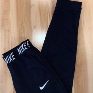 black nike joggers